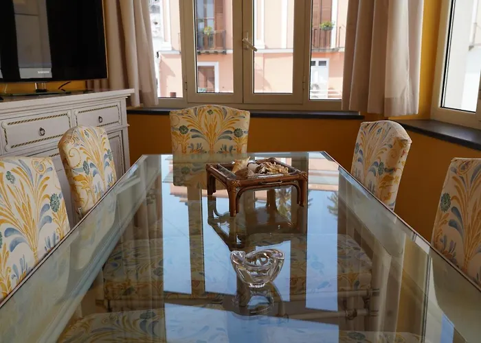 Sunlux Maison Forio (Isola d'Ischia)